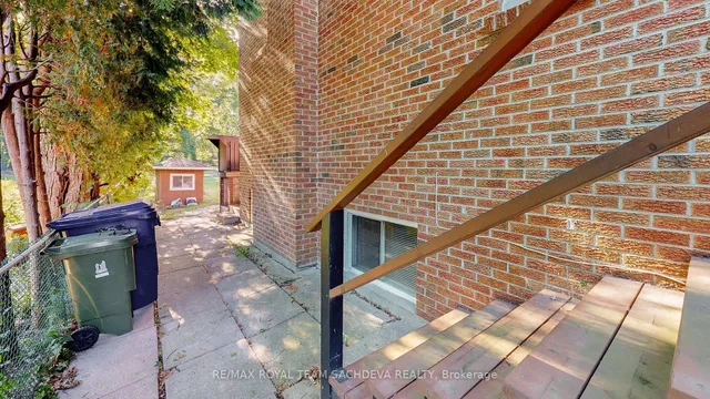 Additional image 44 of 34A Orchard Park Dr