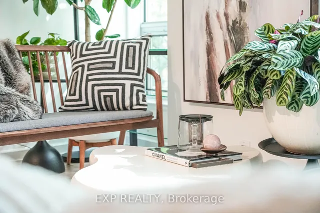 Additional image 14 of 350 Wellington St Unit M10