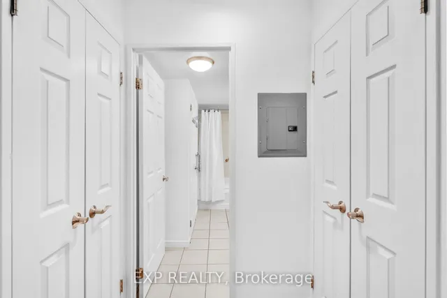 Additional image 10 of 230 King St Unit 812
