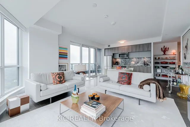 Additional image 8 of 585 Bloor St Unit 3923