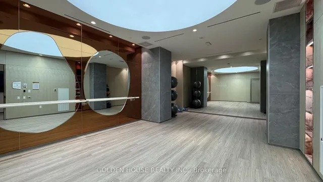 Additional image 47 of 155 Merchants' Wharf Unit 1311