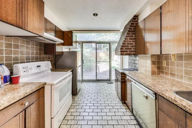 Additional image 7 of 248 Cottingham St