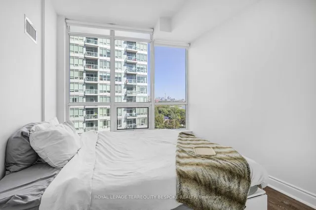 Additional image 16 of 1910 Lake Shore Blvd Blvd Unit 906