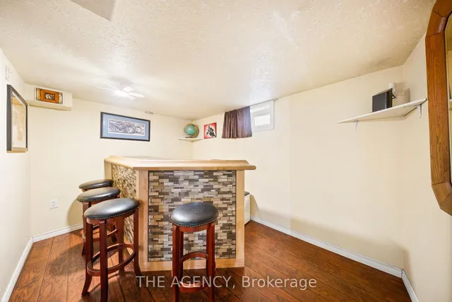 Additional image 23 of 291 Maple Ave