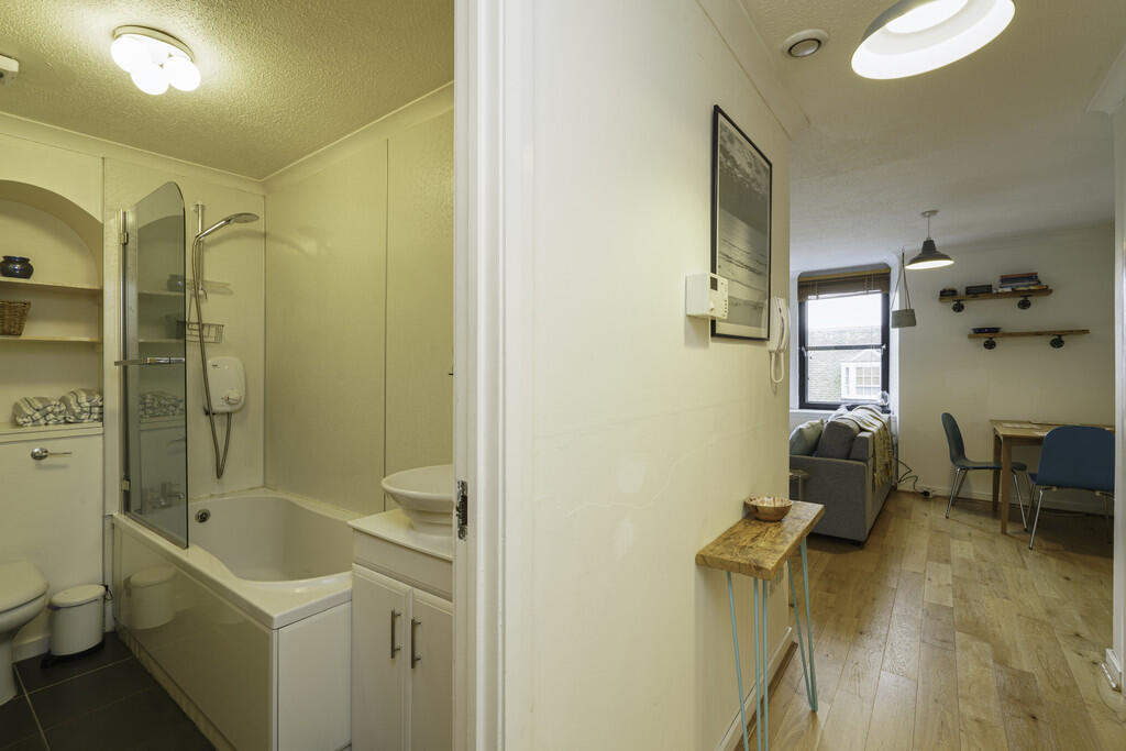 Additional image 8 of Dee Street Fat 33, Aberdeen