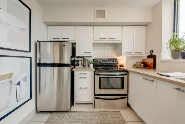 Additional image 8 of 270 Queens Quay Unit 1102