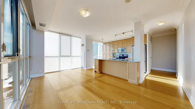 530 St Clair Ave Unit 608