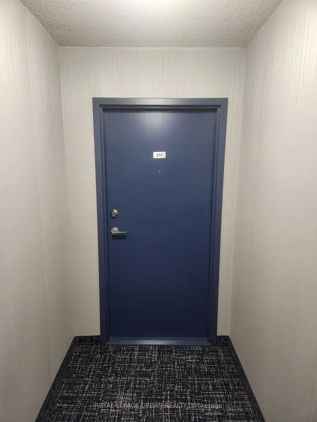 Additional image 8 of 60 Fairfax Cres Unit 211