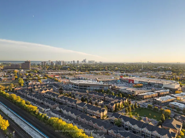 Additional image 42 of 71 Birdstone Cres Unit 52