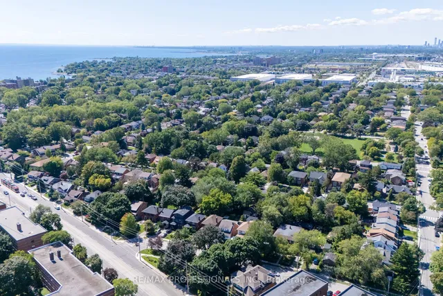 Additional image 41 of 24 Queens Ave
