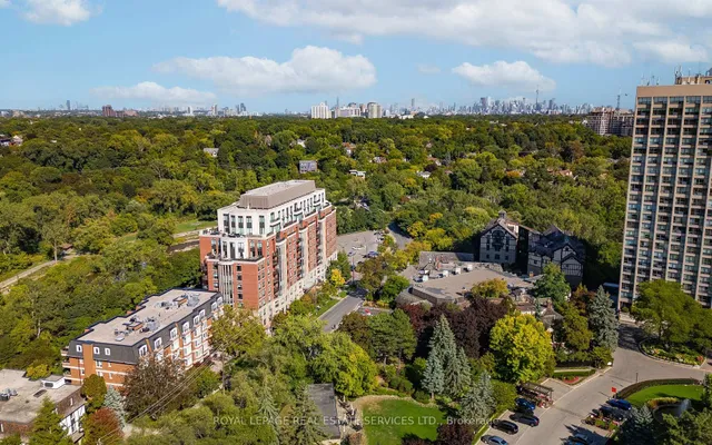 Additional image 38 of 30 Old Mill Rd Unit 602