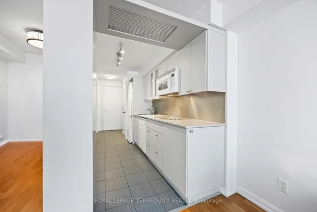 Additional image 6 of 111 Elizabeth St Unit 729