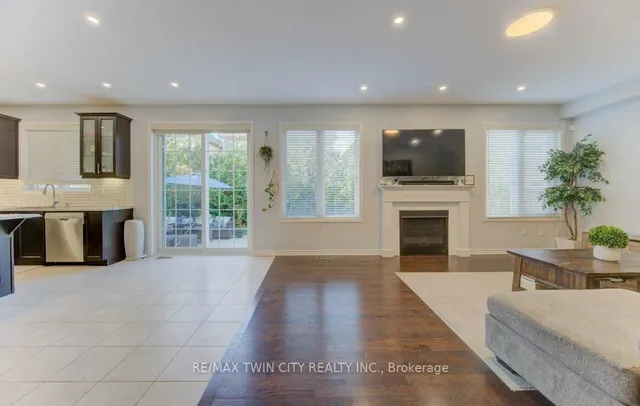 Additional image 14 of 231 Grovehill Cres