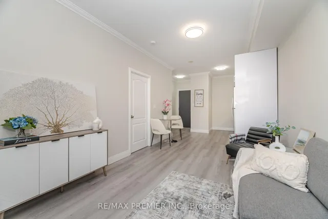 Additional image 17 of 1005 King St Unit 717