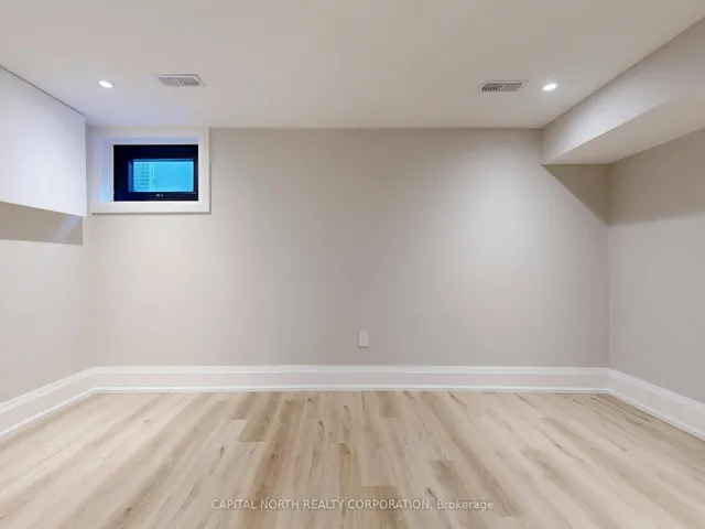 Additional image 44 of 2 Inglis Gate