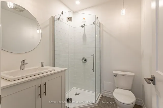 Additional image 12 of 38 Harbour St Unit 306