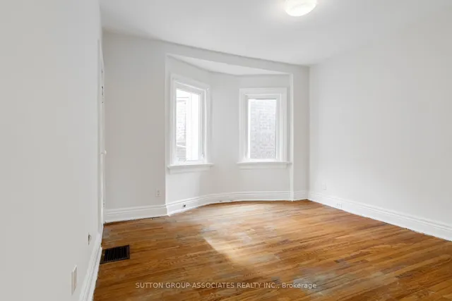 Additional image 16 of 960 Shaw St