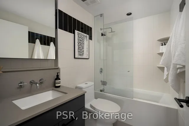 Additional image 21 of 41 Dovercourt Rd Unit 704