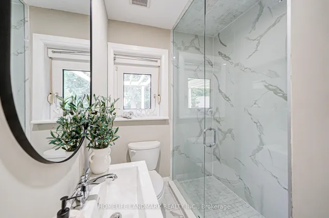 Additional image 27 of 176 Mckee Ave