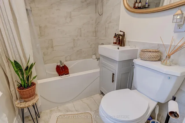 Additional image 9 of 52 Green Lanes