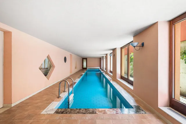 Additional image 32 of 31 Governors Rd