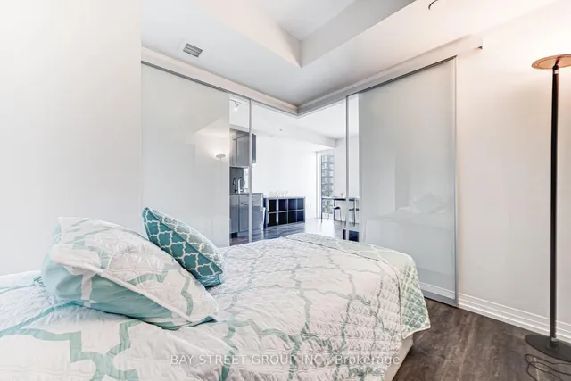 Additional image 9 of 251 Jarvis St Unit 3809