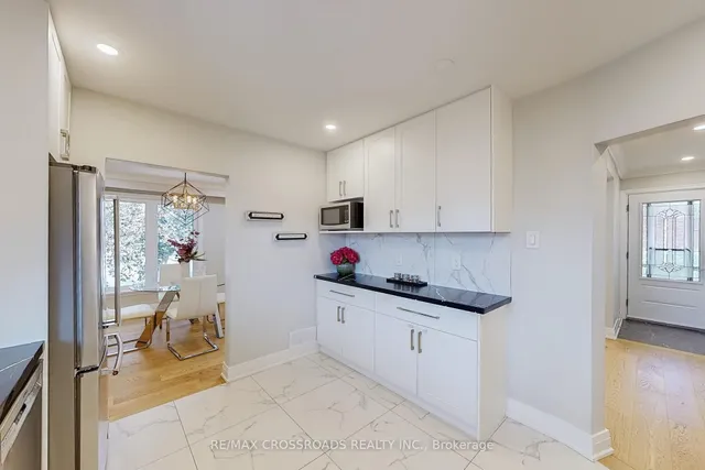 Additional image 11 of 55 Elvaston Dr