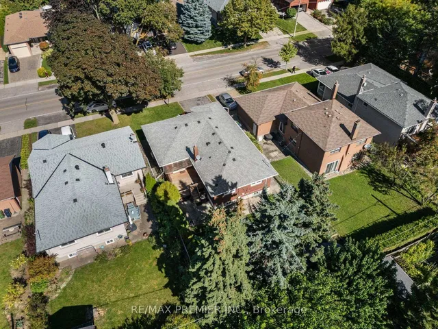 Additional image 45 of 219 La Rose Ave