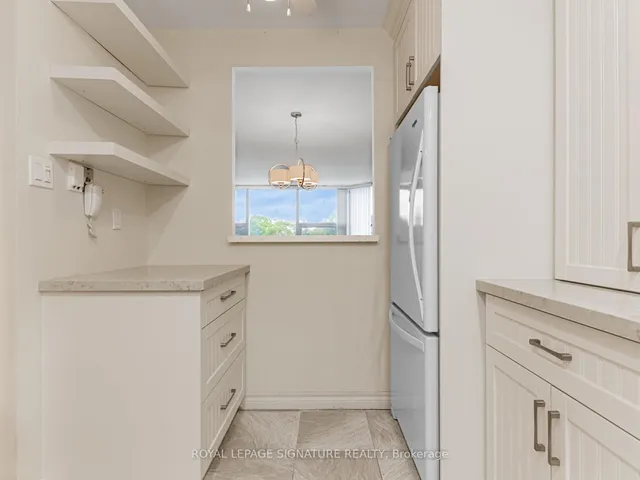 Additional image 4 of 121 Ling Rd Unit 413