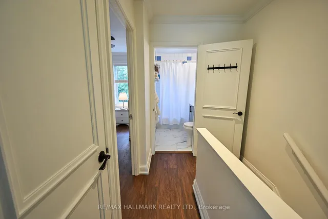 Additional image 15 of 3318 Bathurst St