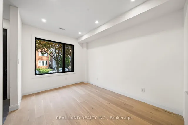 Additional image 8 of 30 Winnifred Ave