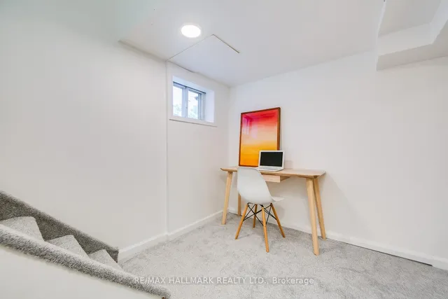 Additional image 32 of 120 Warden Ave