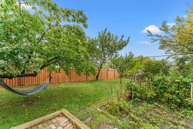 Additional image 48 of 100 Victory Dr