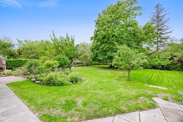 Additional image 37 of 8 Charnwood Rd