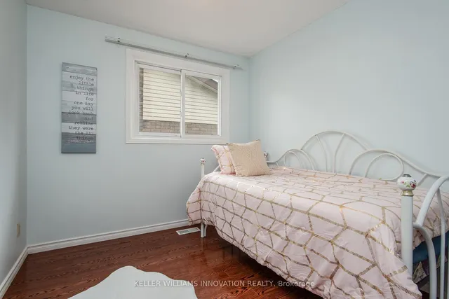 Additional image 24 of 64 Sabrina Cres