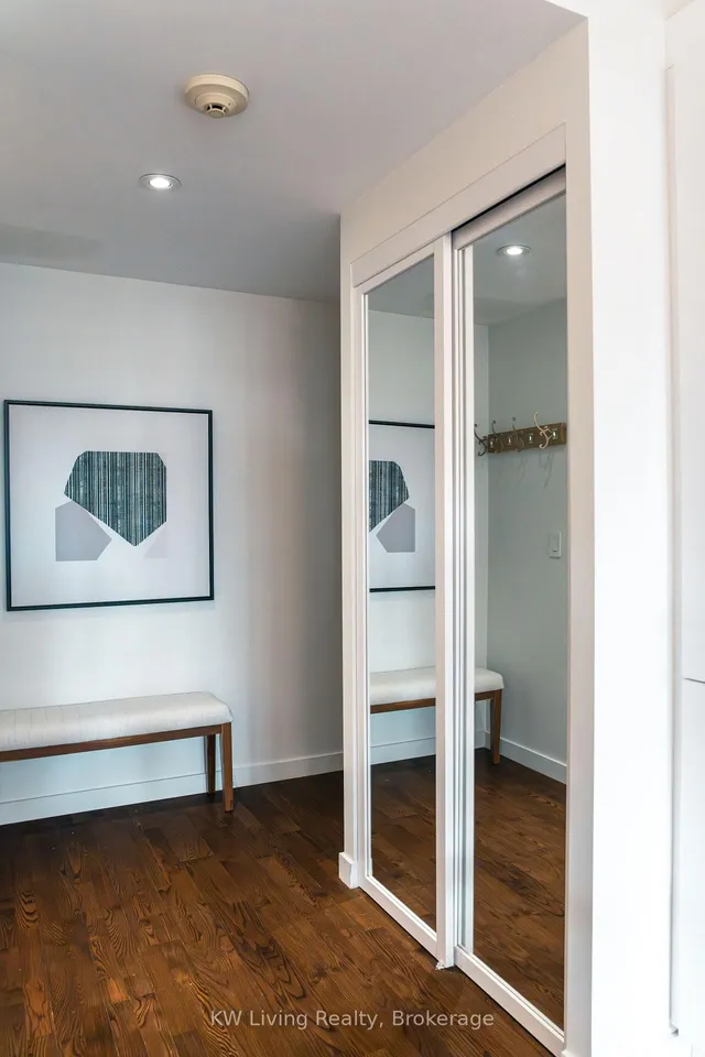 Additional image 3 of 281 Mutual St Unit 509