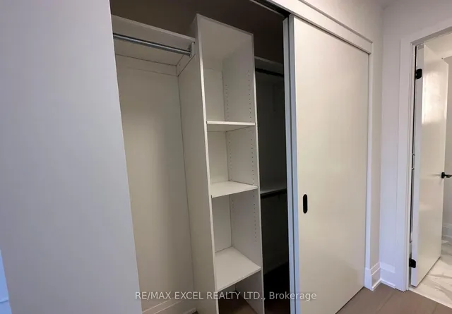 Additional image 9 of 123 Portland St Unit 1203