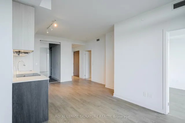 Additional image 6 of 1926 Lake Shore Blvd Unit 2217