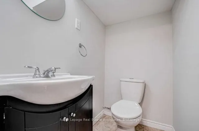 Additional image 21 of 21 Davistow Cres