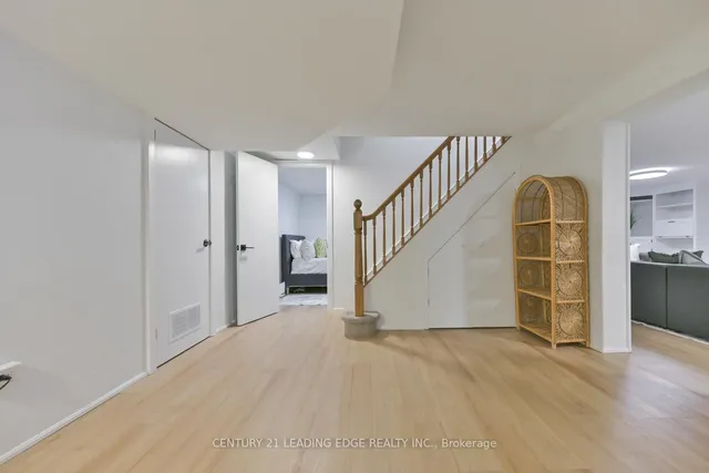 Additional image 5 of 1 Romney Rd