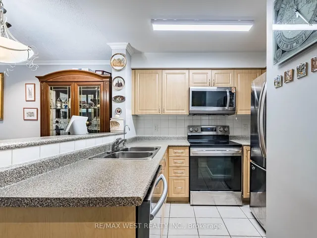 Additional image 13 of 9 Michael Power Pl Unit 101