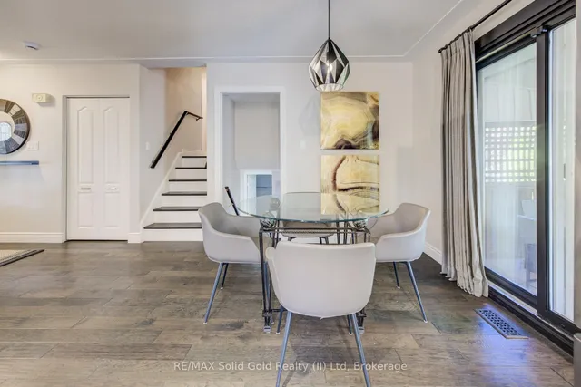 Additional image 15 of 211 Village Rd