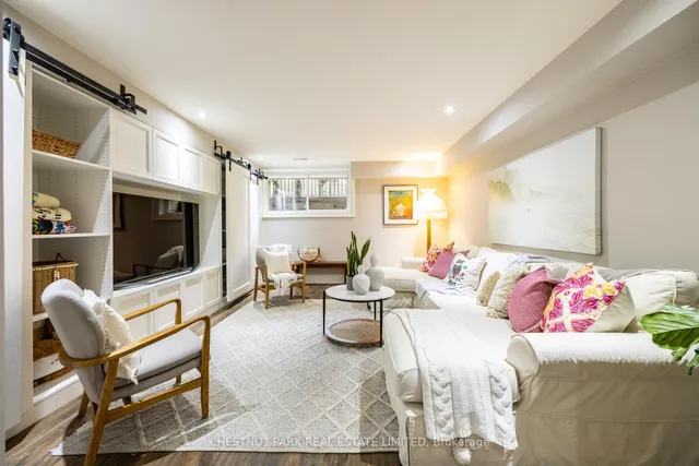 Additional image 40 of 322 Woburn Ave