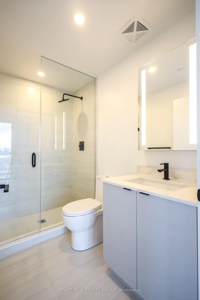 Additional image 10 of 285 Dufferin St Unit 1508