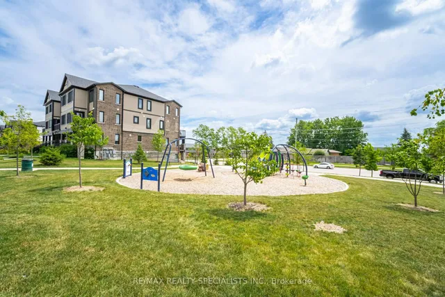 Additional image 23 of 160 Rochefort St Unit B-17