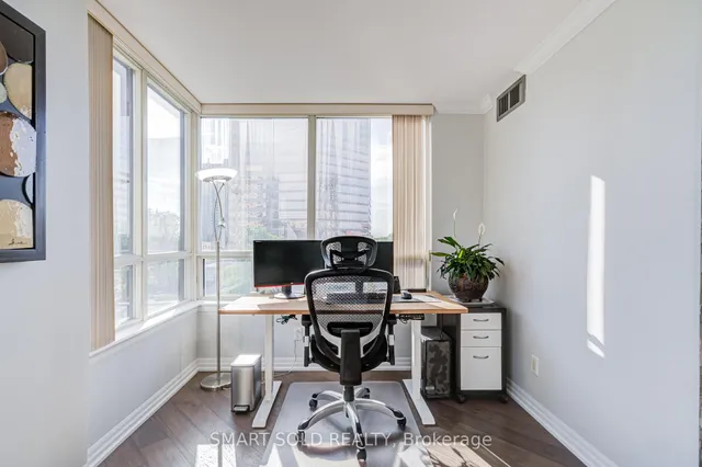 Additional image 26 of 7 Bishop Ave Unit 516