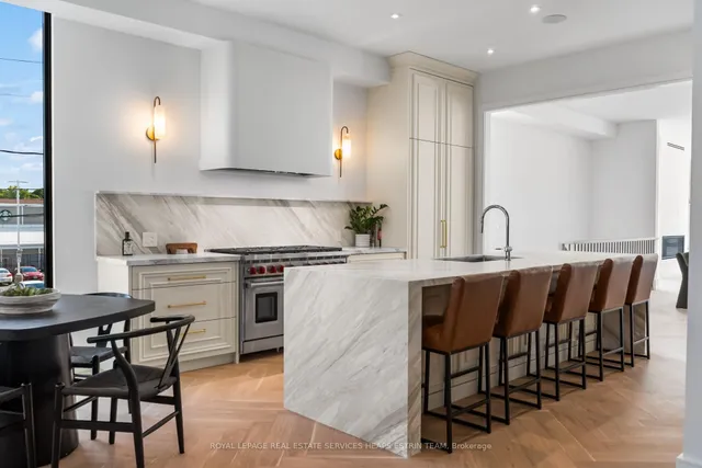 Additional image 14 of 38 Evergreen Gdns