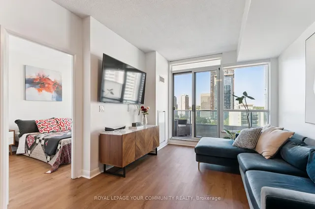 Additional image 13 of 500 Sherbourne St Unit 1311