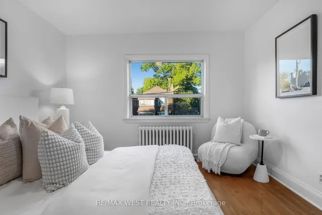 Additional image 19 of 215 Jane St