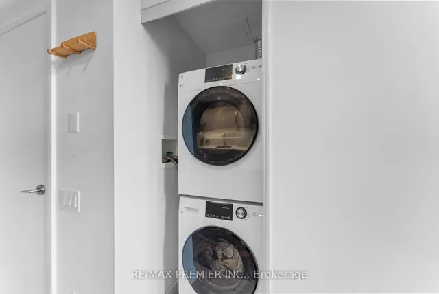 Additional image 29 of 5 Hanna Ave Unit 301